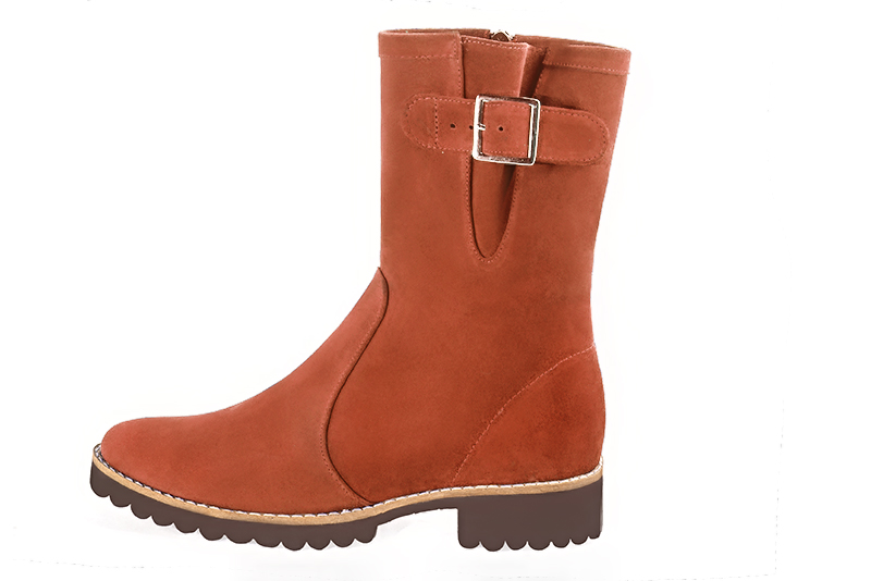 Terracotta orange women's ankle boots with buckles on the sides. Round toe. Flat rubber soles. Profile view - Florence KOOIJMAN